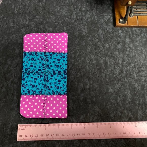 Handmade Quilted Wallet/Pouch - Picture 6 of 7